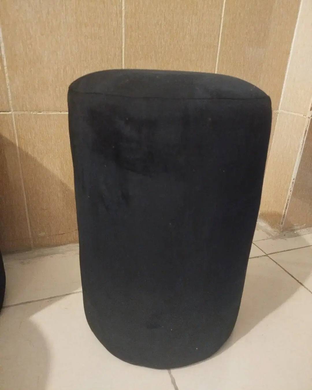 پاف گرد جنس پارچه مخمل درجه یک